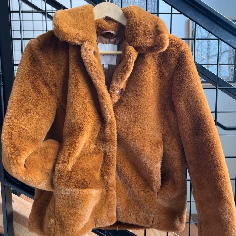 Madewell Women's Faux Fur Jacket in Tan